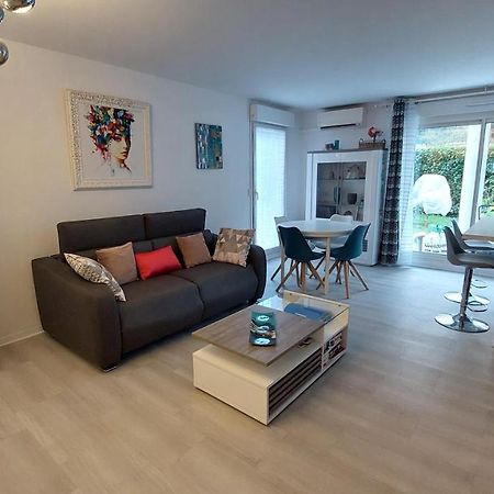 Charmant Appartement Residentiel Avec Terrasse, Jardin Privatif Et Piscine A Cannes Exteriör bild