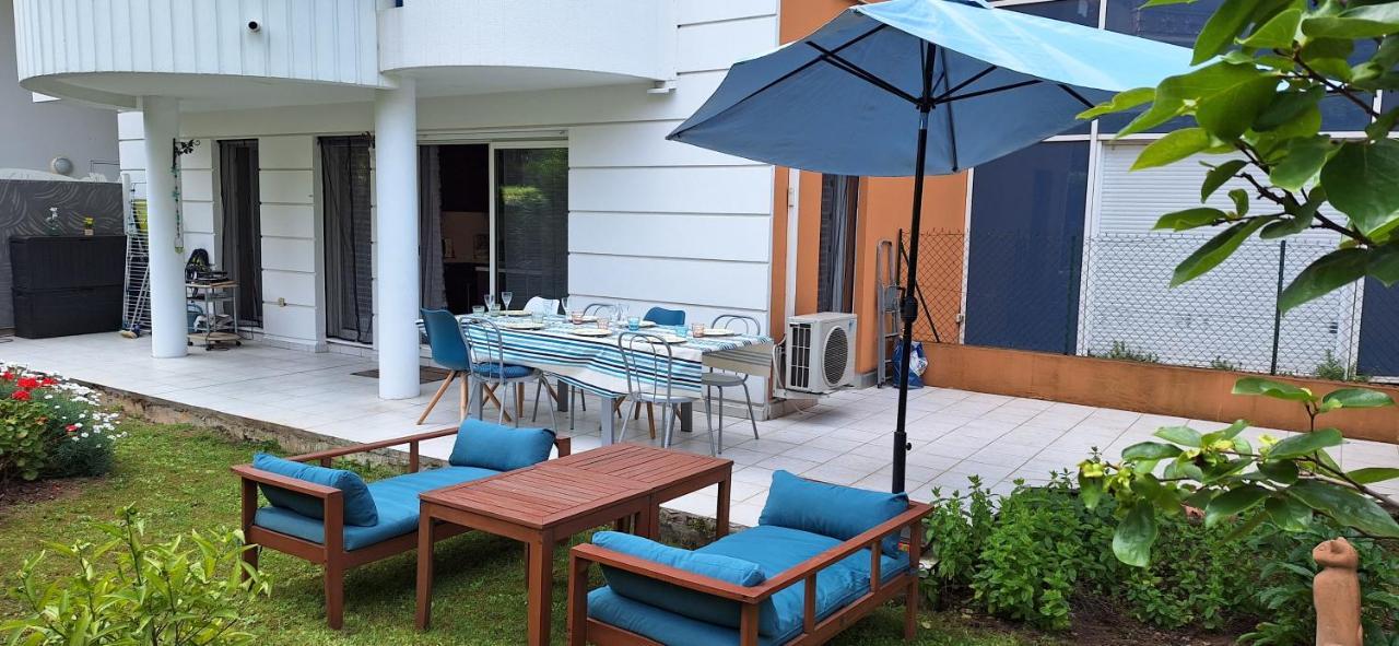 Charmant Appartement Residentiel Avec Terrasse, Jardin Privatif Et Piscine A Cannes Exteriör bild